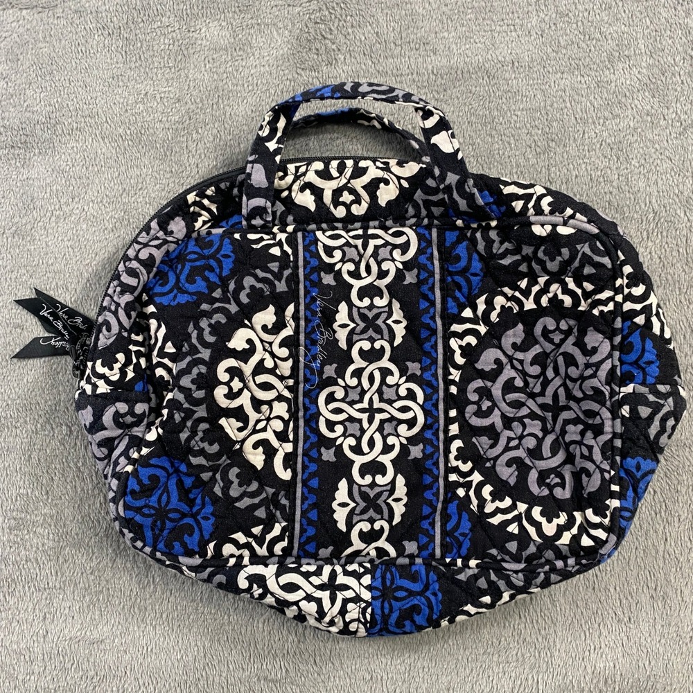 Vera Bradley‎ Quilted Round Cosmetic Makeup Travel Bag Blue White Gray